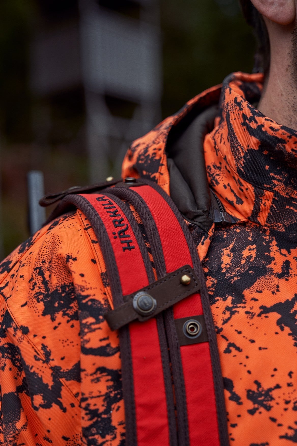 Wildboar Pro - pas do broni Orange blaze - Härkila