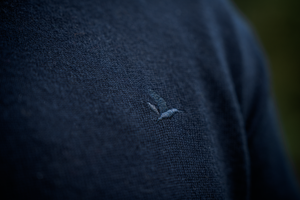 V-Ausschnitt Pullover Dark Sapphire – Seeland