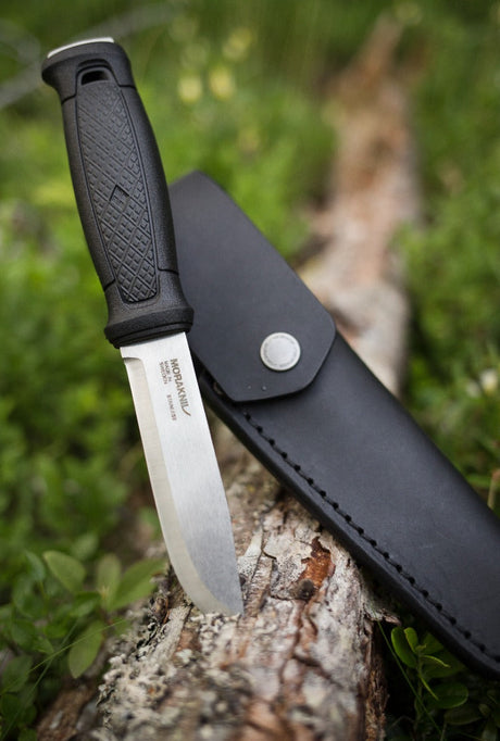 Garberg mit Lederscheide (S) Schwarz – Morakniv